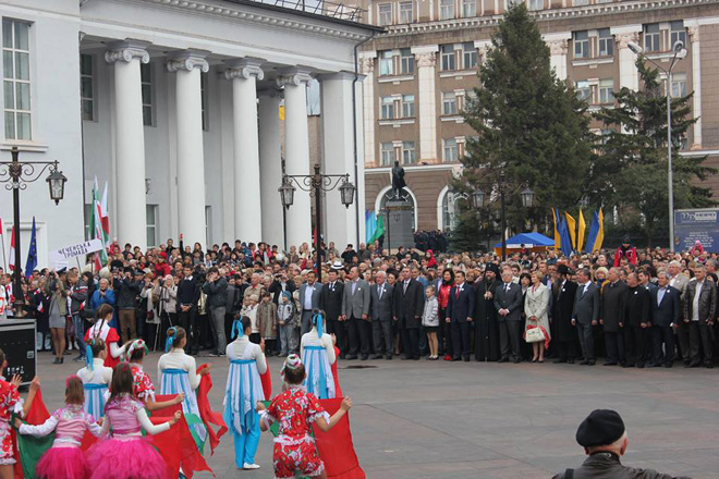 Азербайджанская культура и кухня представлена на фестивале "Єдина родина - моя Україна" (фото)