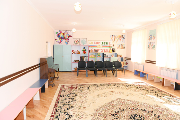 Первая леди Азербайджана приняла участие в церемонии открытия нового жилого здания для выпускников интернатов и детских садов (версия 3) (ФОТО)