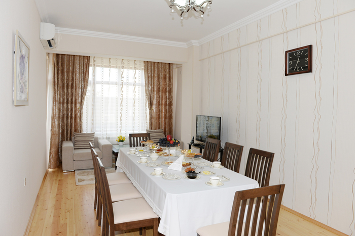 Первая леди Азербайджана приняла участие в церемонии открытия нового жилого здания для выпускников интернатов и детских садов (версия 3) (ФОТО)