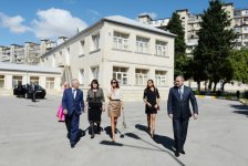 Первая леди Азербайджана приняла участие в церемонии открытия нового жилого здания для выпускников интернатов и детских садов (версия 3) (ФОТО)