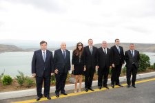 Президент Азербайджана и его супруга приняли участие в церемонии открытия ряда крупных объектов в Шабранском районе (ФОТО)