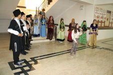 В Баку прошло мероприятие, посвященное Расулу Гамзатову (фото)