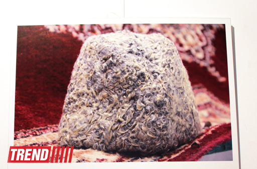 В Баку открылась фотовыставка личных вещей корифеев культуры и искусства (фото)