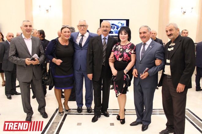 Звезды кино на красной дорожке, потрясающее шоу - "Азербайджанфильм-90" (ФОТО)