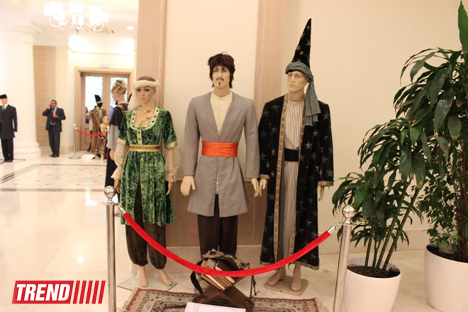 Костюмы из популярных азербайджанских фильмов (фото)