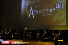Звезды кино на красной дорожке, потрясающее шоу - "Азербайджанфильм-90" (ФОТО)