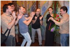 Украинский режиссер сделал любимой предложение в самом необычном ресторане Баку (фото)