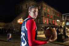 Азербайджанский спортсмен принял участие в "Битве королей" в тюрьме Алькатрас (фото)