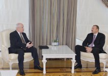 Президент Азербайджана принял делегацию под руководством главы наблюдательной миссии СНГ