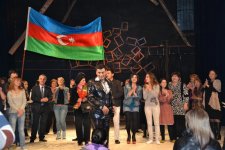 Азербайджанский ТЮЗ провел гастроли в городах России (фото)