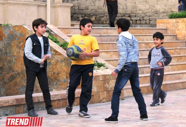 В Азербайджане пройдет "Месячник прав ребенка"