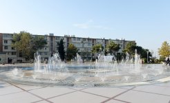 Президент Азербайджана принял участие в открытии хлебозавода и парка в Хатаинском районе Баку (ФОТО)