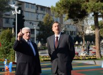 Президент Азербайджана принял участие в открытии хлебозавода и парка в Хатаинском районе Баку (ФОТО)
