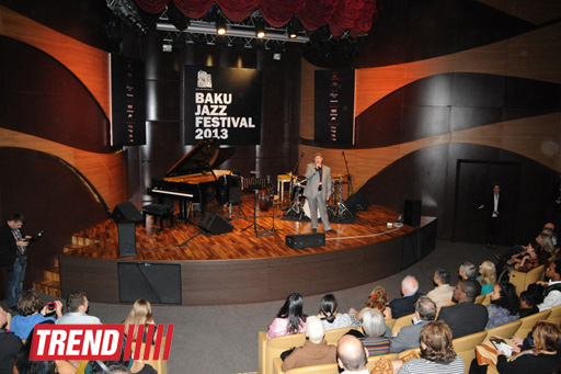 Жерар Депардье принял участие в открытии Бакинского международного джаз-фестиваля (фото)