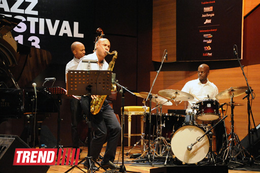 Жерар Депардье принял участие в открытии Бакинского международного джаз-фестиваля (фото)