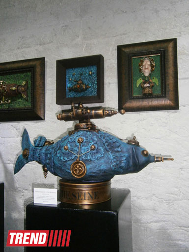 В Баку открылась выставка "Эспрессо по-марсиански": кукольные фантазии на тему о жизни на Марсе (фото)