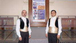 Звуковые возможности азербайджанского тара представлены на международном круглом столе в Москве (фото)