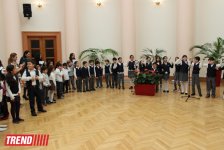 Памяти Сары Манафовой дети посвятили гимн на композицию Майкла Джексона (фото)