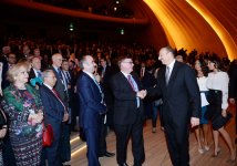 Президент Ильхам Алиев: Баку превратился в один из центров  международного сотрудничества (версия 3) (ФОТО)