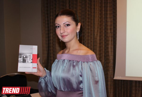 Азербайджанская поэтесса из Германии презентовала книгу "Воспоминания": "Ностальгия по Баку…"(фото)