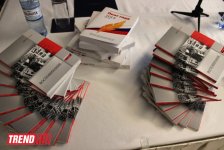 Азербайджанская поэтесса из Германии презентовала книгу "Воспоминания": "Ностальгия по Баку…"(фото)