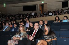 Лейла Алиева посмотрела оперу "Сибирь" итальянского композитора Умберто Джордано в Центре Гейдара Алиева (ФОТО)