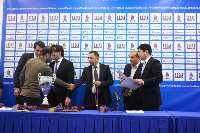 В Азербайджане состоялась церемония награждения победителей второго "Кубка молодёжи" по футболу" (фото)