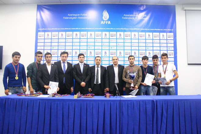 В Азербайджане состоялась церемония награждения победителей второго "Кубка молодёжи" по футболу" (фото)