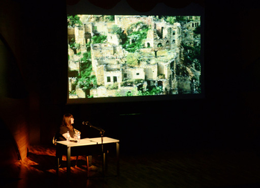 Пространство Современного Искусства "YARAT!" представило лекцию известной художницы Таус Махачевой "Взгляд на горцев, взгляд с гор" (ФОТО)