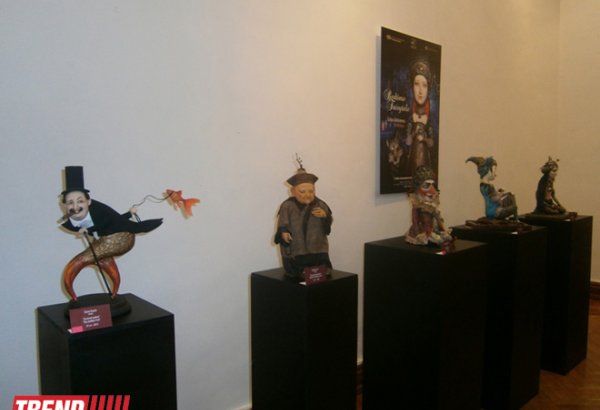 В Баку состоялось открытие II международной биеннале кукол "Fusion Dolls" (ФОТО)