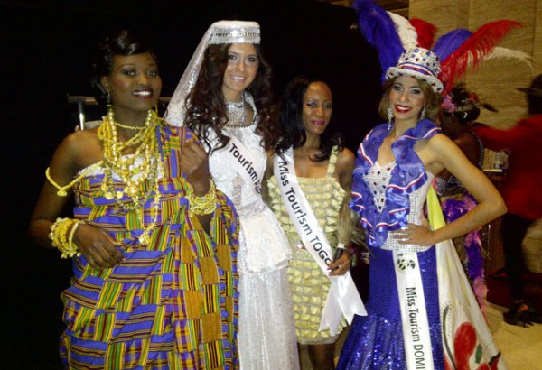 Ирада Балаханова в национальной одежде на конкурсе красоты в Африке (ФОТО)