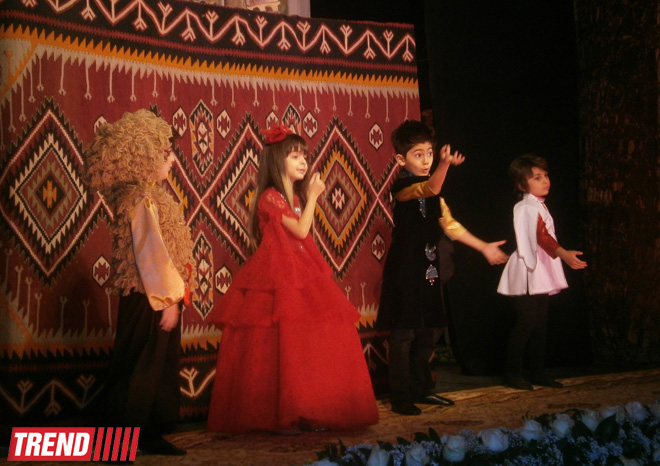 В Баку состоялось открытие II Международного фестиваля кукольных театров "Cırtdan" (ФОТО)