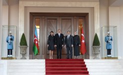 В Анкаре состоялась церемония официальной встречи Президента Азербайджана (ФОТО)