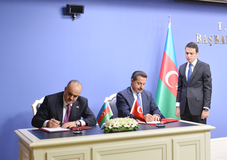 Азербайджан и Турция подписали семь документов (ФОТО)