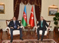 Состоялась встреча Президента Ильхама Алиева с премьер-министром Турции (ФОТО)