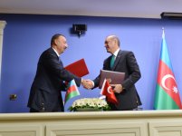 Азербайджан и Турция подписали семь документов (ФОТО)