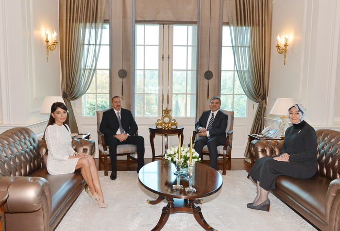 В Анкаре состоялась церемония официальной встречи Президента Азербайджана (ФОТО)