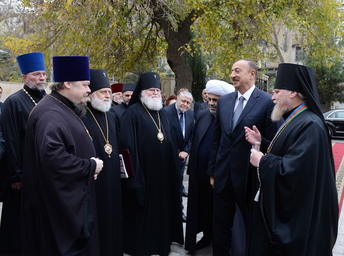 Президент Ильхам Алиев принял участие в открытии Православного религиозно-культурного центра Бакинской и Азербайджанской епархии (ФОТО)