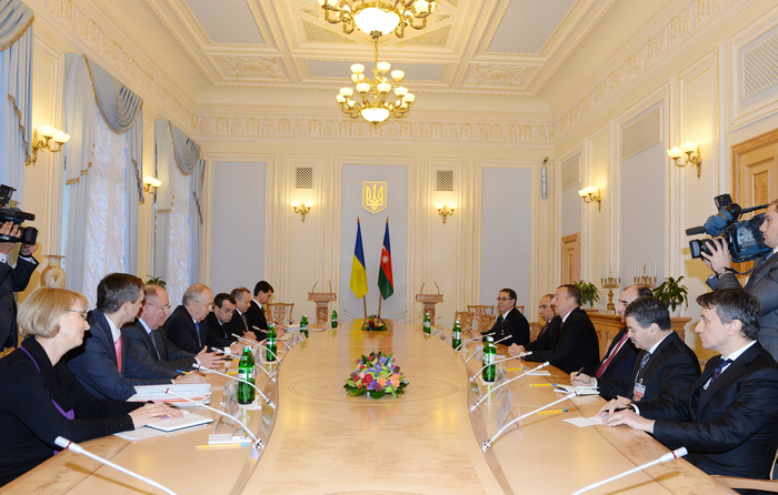 Президент Азербайджана встретился в Киеве со спикером парламента Украины (ФОТО)
