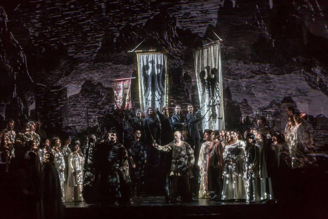 Авез Абдуллаев исполнил главную роль в спектакле "Макбет" на фестивале в Италии (ФОТО)