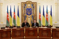 Президенты Азербайджана и Украины выступили с заявлениями для прессы (ФОТО)
