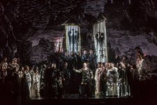 Авез Абдуллаев исполнил главную роль в спектакле "Макбет" на фестивале в Италии (ФОТО)