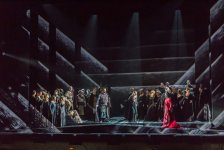 Авез Абдуллаев исполнил главную роль в спектакле "Макбет" на фестивале в Италии (ФОТО)