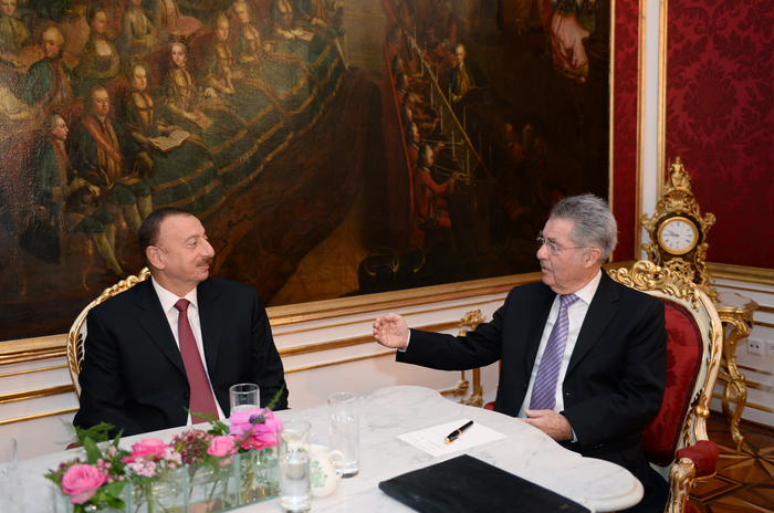 Ильхам Алиев встретился с Президентом Австрии (ФОТО)