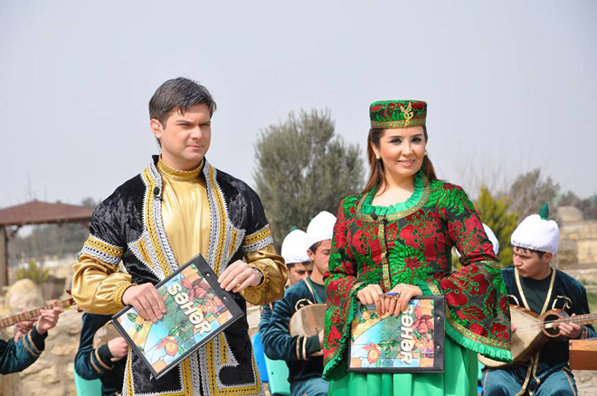 Национальный костюм и мугам отражают уникальную духовную культуру - Гюльнара Халилова (ФОТО)