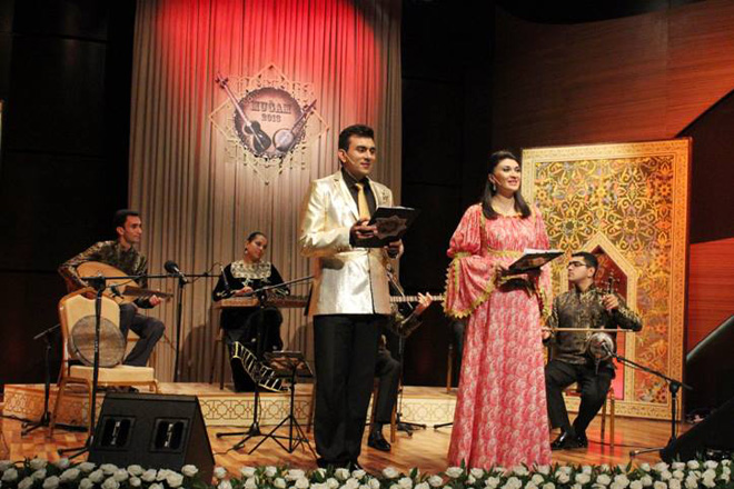 Национальный костюм и мугам отражают уникальную духовную культуру - Гюльнара Халилова (ФОТО)