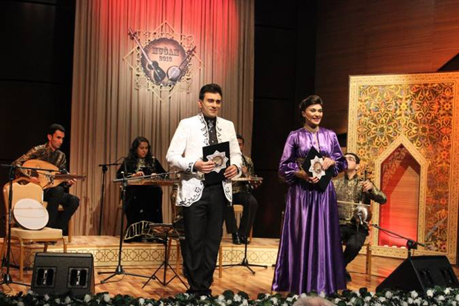 Национальный костюм и мугам отражают уникальную духовную культуру - Гюльнара Халилова (ФОТО)