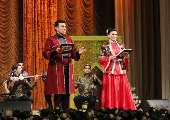 Национальный костюм и мугам отражают уникальную духовную культуру - Гюльнара Халилова (ФОТО)