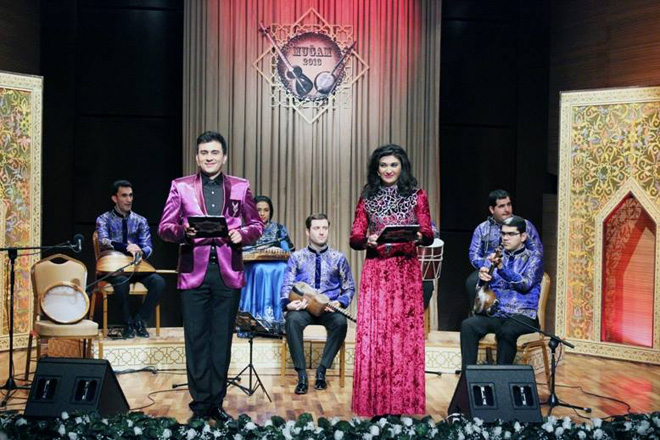 Национальный костюм и мугам отражают уникальную духовную культуру - Гюльнара Халилова (ФОТО)