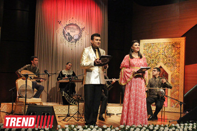 Национальный костюм и мугам отражают уникальную духовную культуру - Гюльнара Халилова (ФОТО)